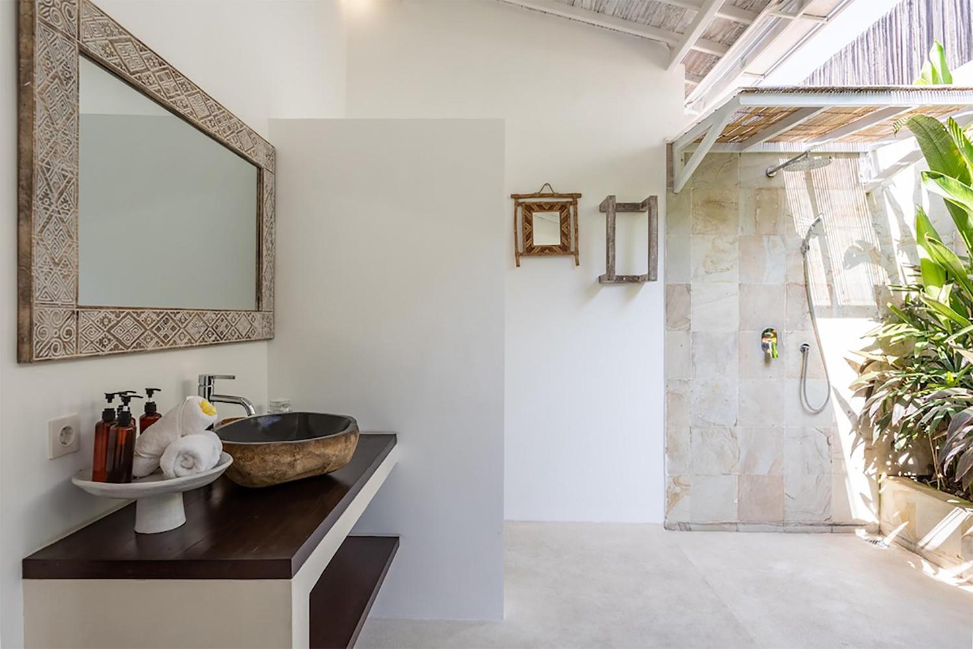 4 Bedroom Villa - Kerobokan سمينياك المظهر الخارجي الصورة